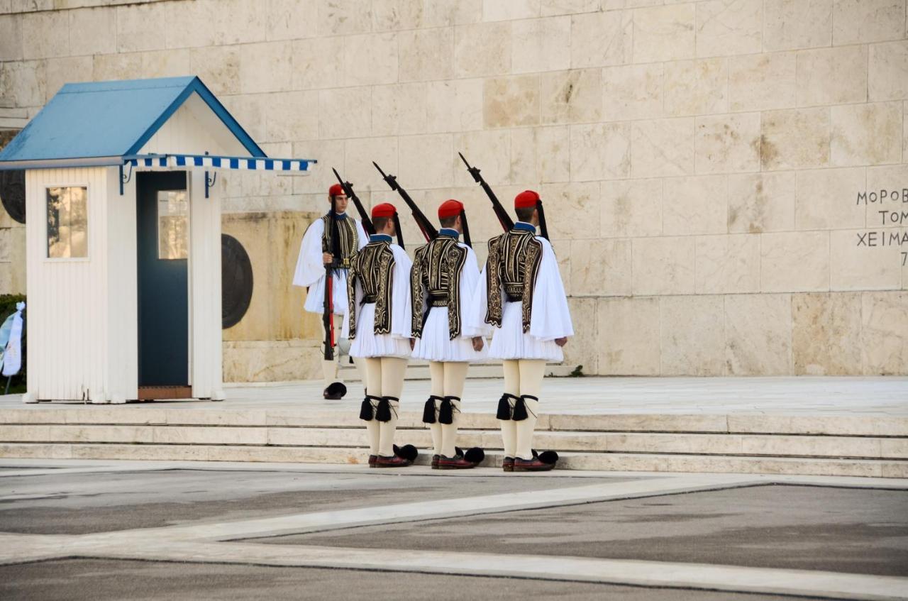 Athens Central Studio In Front Of Syntagma Metro 외부 사진